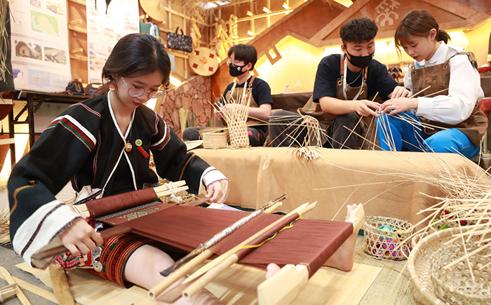 教育部发布师范生教师职业能力标准：四大标准要明确！